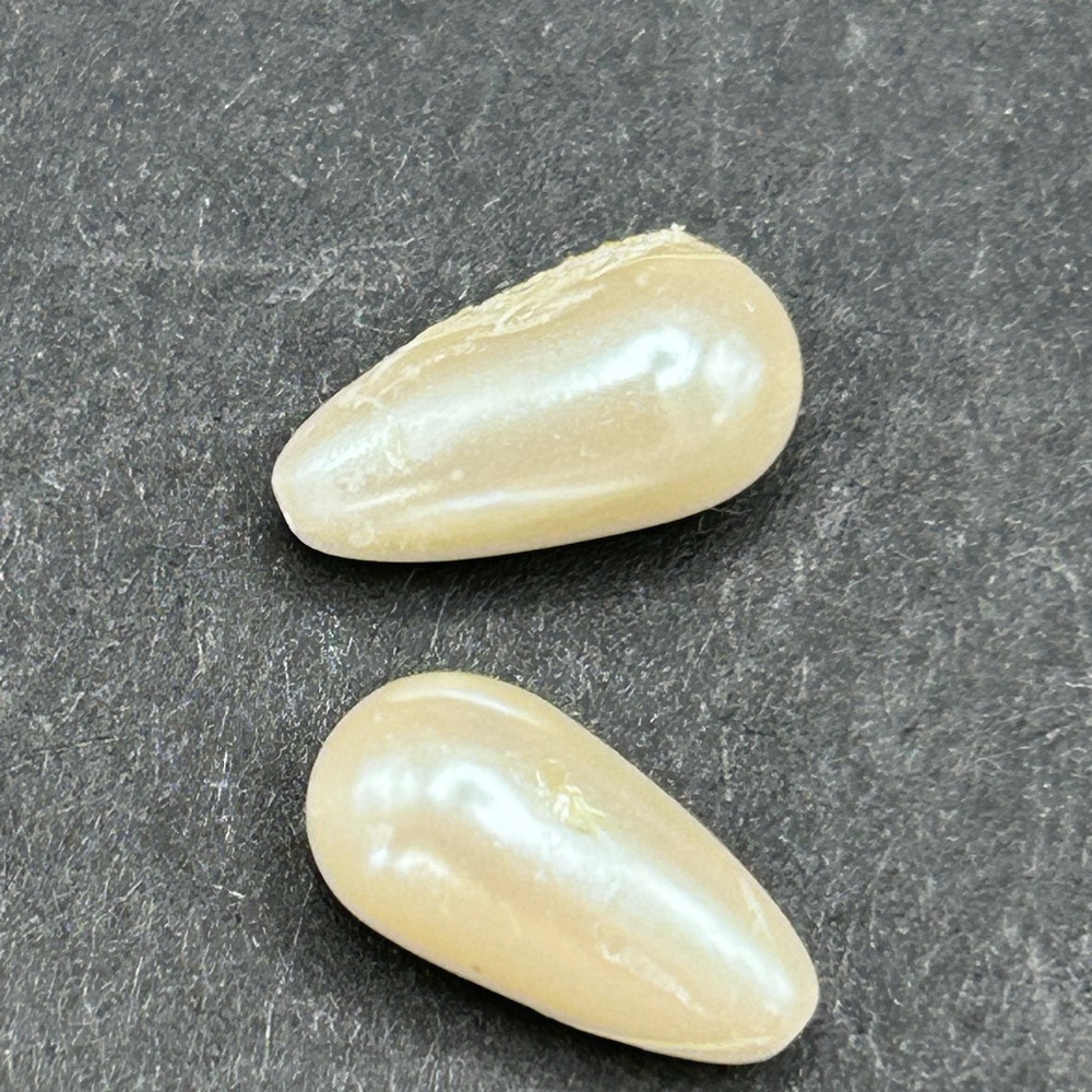 VTG Rare Givenchy Gold Faux Pearl Sunflower SINGLE Clip Earring AS IS Repair - Picture 3 of 8